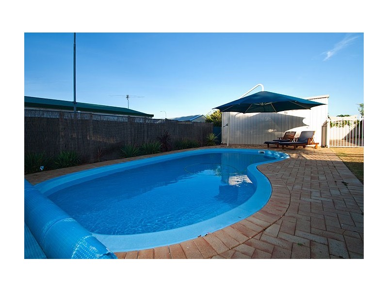 8 Griggs Way, Rockingham WA 6168