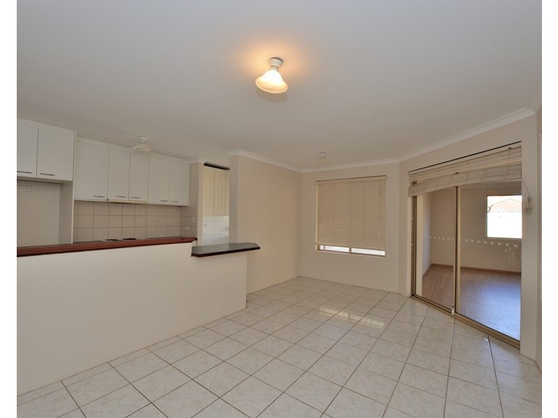 11 Windale Place, Cooloongup WA 6168