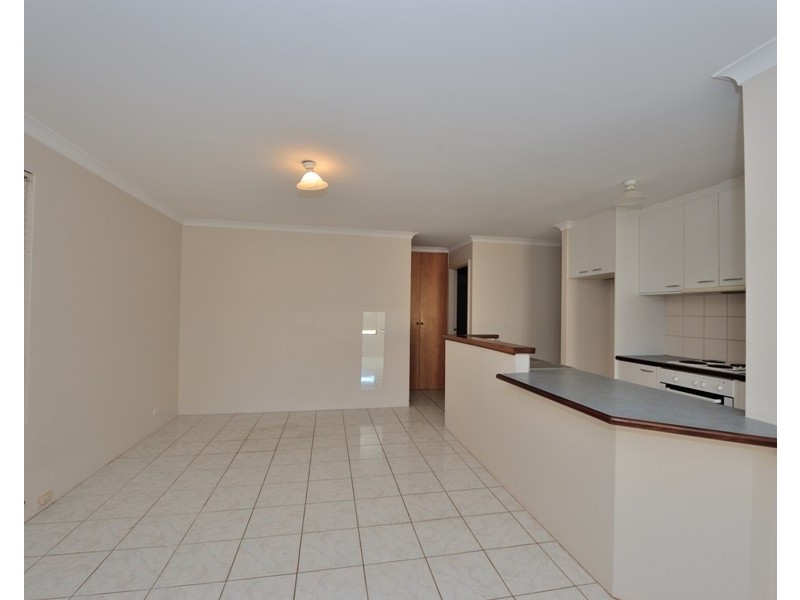 11 Windale Place, Cooloongup WA 6168