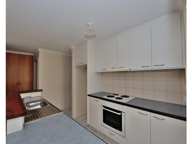 11 Windale Place, Cooloongup WA 6168