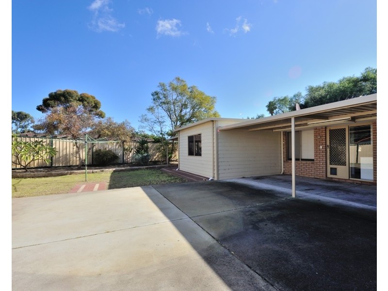 11 Windale Place, Cooloongup WA 6168