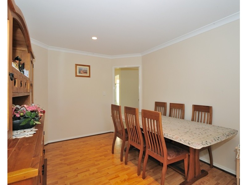 6 Hamilton Place, Safety Bay WA 6169