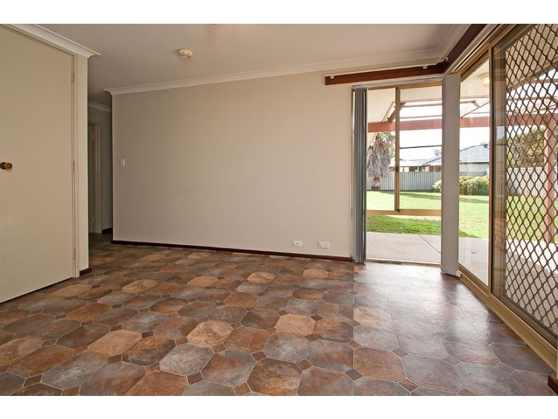 40 Elswick Street, Safety Bay WA 6169