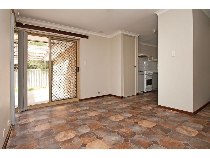 40 Elswick Street, Safety Bay WA 6169