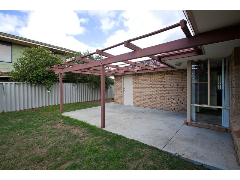 40 Elswick Street, Safety Bay WA 6169