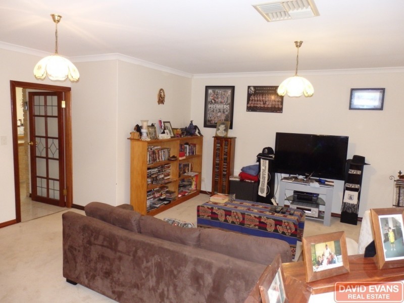 9 Arunta Place, Rockingham WA 6168