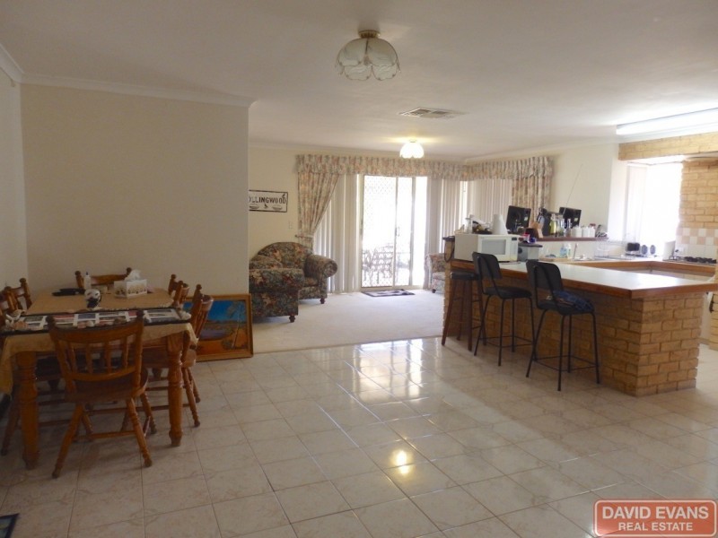 9 Arunta Place, Rockingham WA 6168