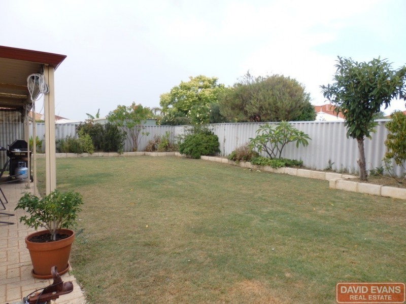 9 Arunta Place, Rockingham WA 6168