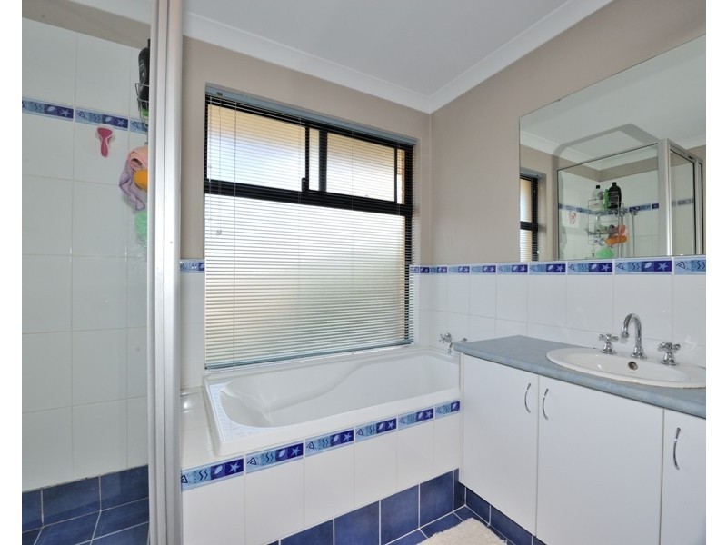 5A Bell St, Rockingham WA 6168