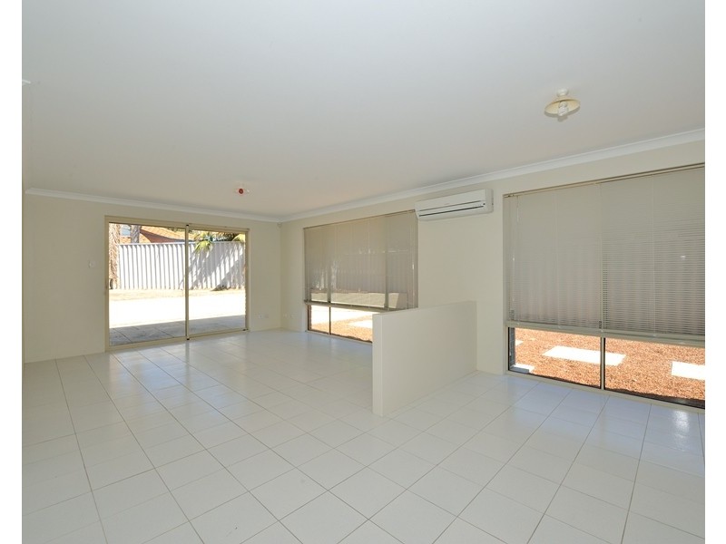 47 TERAGLIN WAY, Warnbro WA 6169