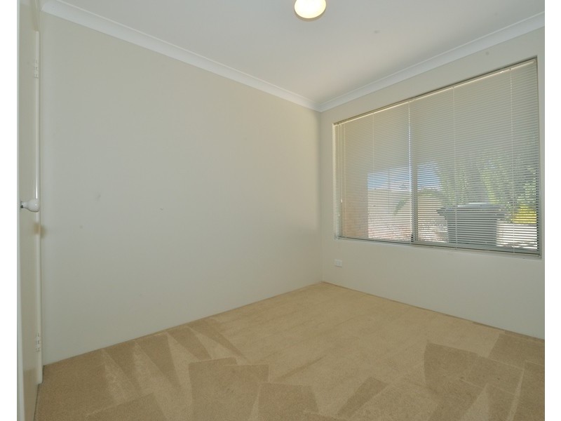 47 TERAGLIN WAY, Warnbro WA 6169
