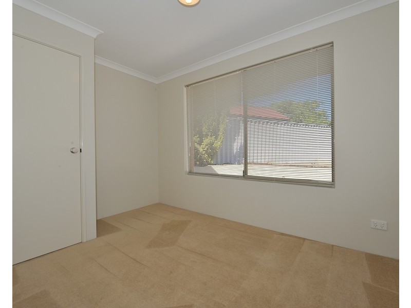 47 TERAGLIN WAY, Warnbro WA 6169