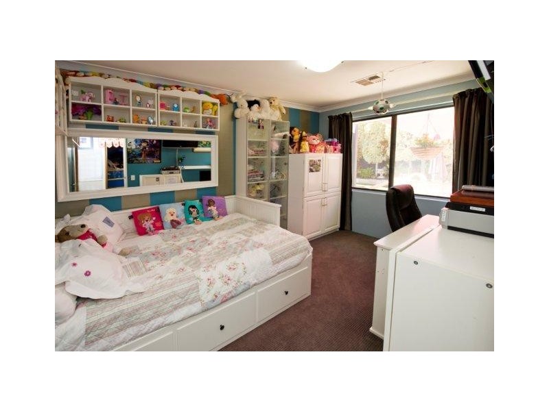 26  Porto Santo Green, Secret Harbour WA 6173