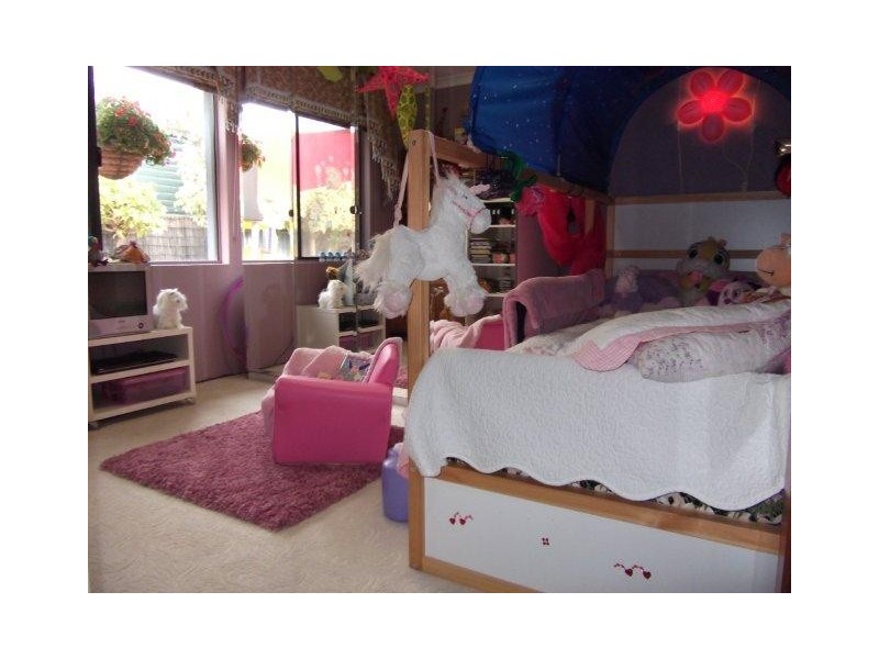 26  Porto Santo Green, Secret Harbour WA 6173