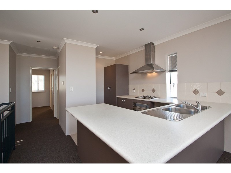 3/191 Rock’ham Beach Rd, Rockingham WA 6168