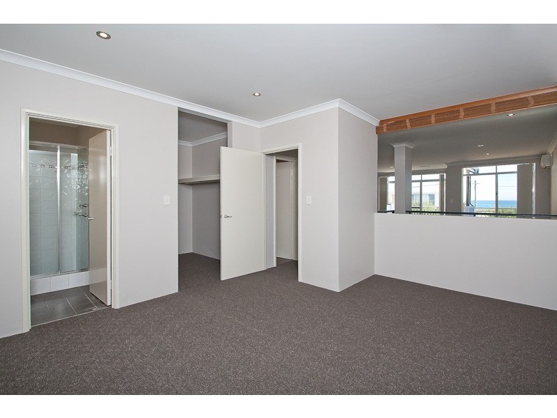3/191 Rock’ham Beach Rd, Rockingham WA 6168