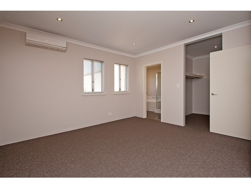 3/191 Rock’ham Beach Rd, Rockingham WA 6168