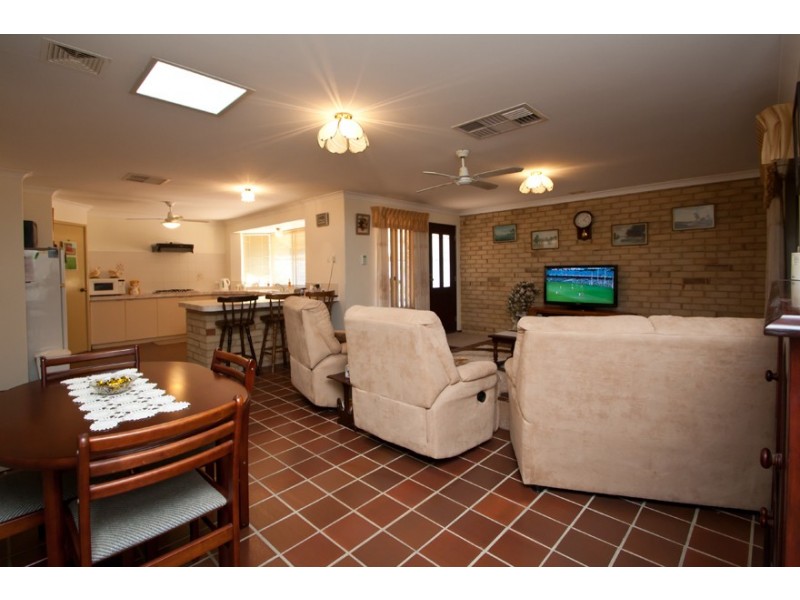 115 B  PENGUIN ROAD, Safety Bay WA 6169