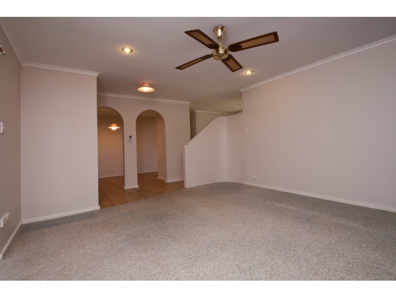 21  LINVILLE AVENUE, Cooloongup WA 6168