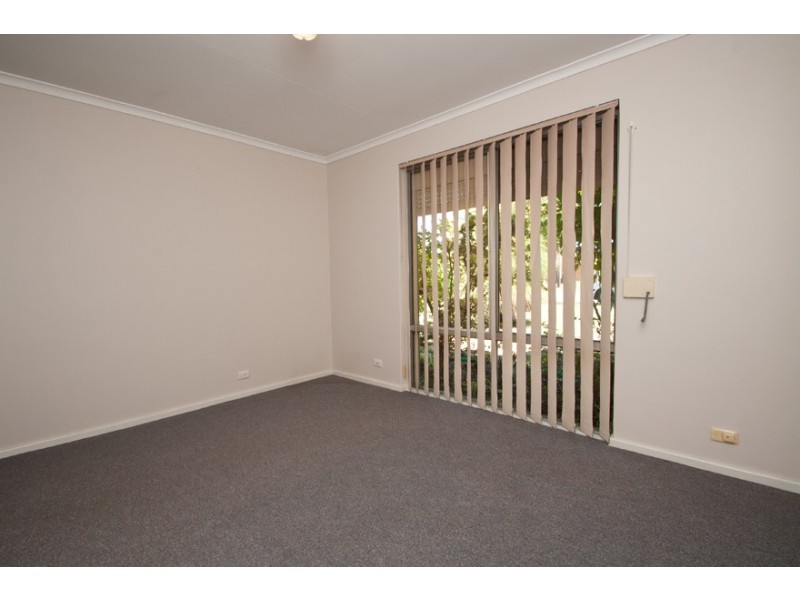 21  LINVILLE AVENUE, Cooloongup WA 6168