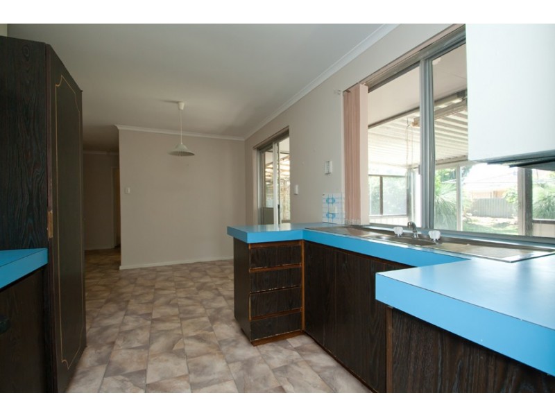 21  LINVILLE AVENUE, Cooloongup WA 6168