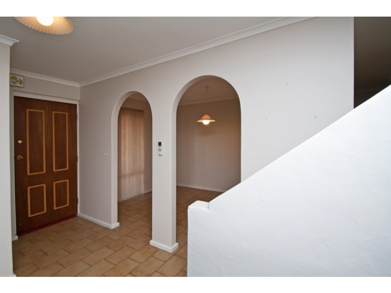 21  LINVILLE AVENUE, Cooloongup WA 6168