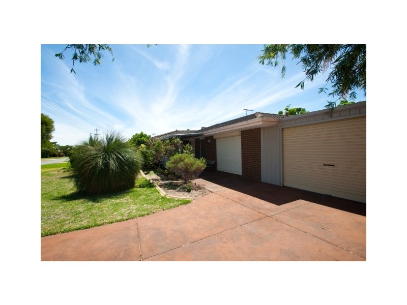 21  LINVILLE AVENUE, Cooloongup WA 6168