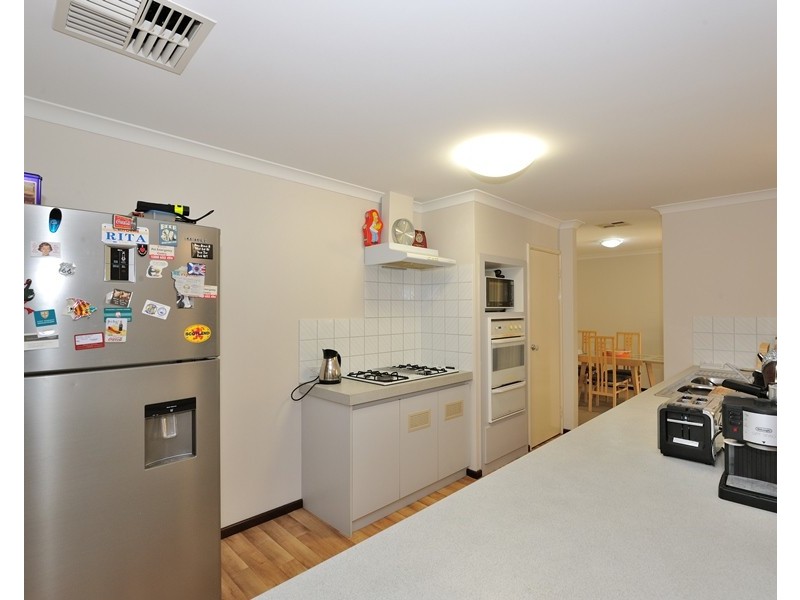 30 BONDI CRESCENT, Warnbro WA 6169