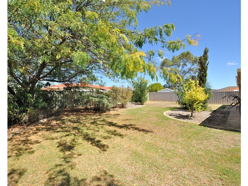 30 BONDI CRESCENT, Warnbro WA 6169