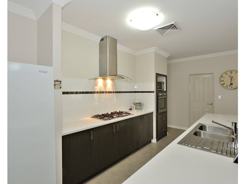 1 Dennis Retreat, Baldivis WA 6171