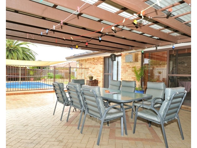 624 Safety Bay Road, Waikiki WA 6169