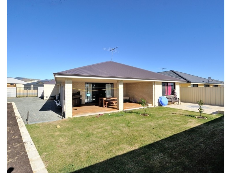 3 Battrass Loop, Baldivis WA 6171