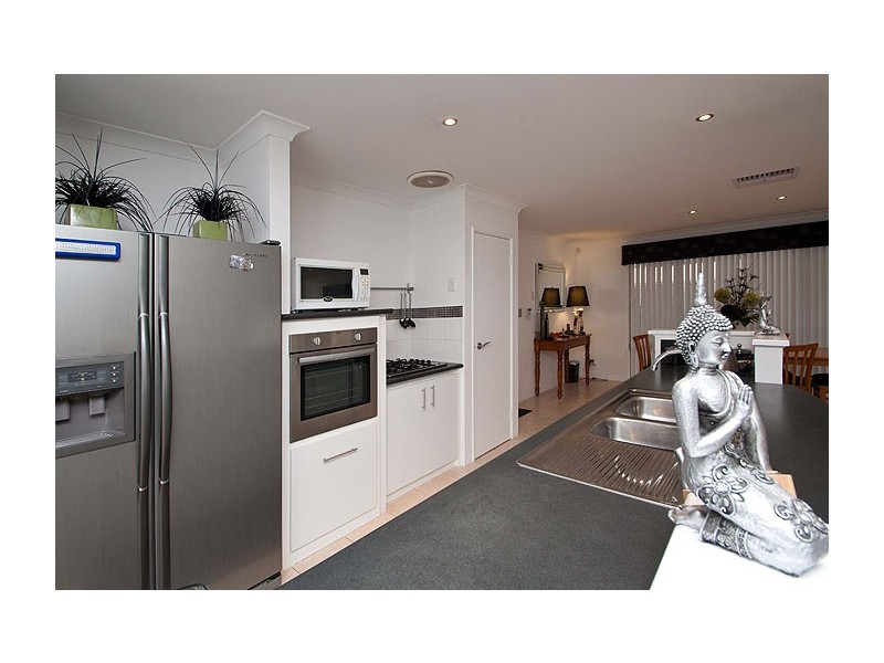 32  Belmez Turn, Port Kennedy WA 6172