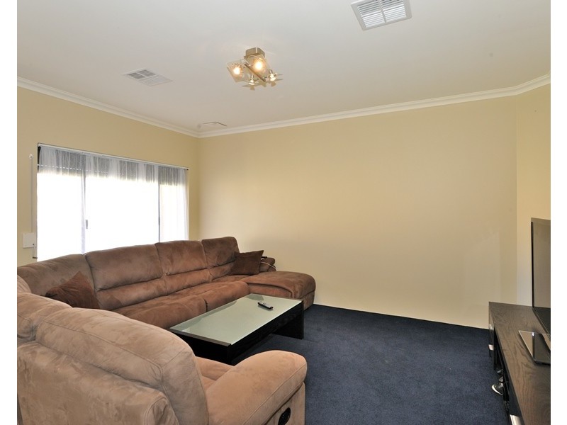 27 Berryman Tce, Baldivis WA 6171