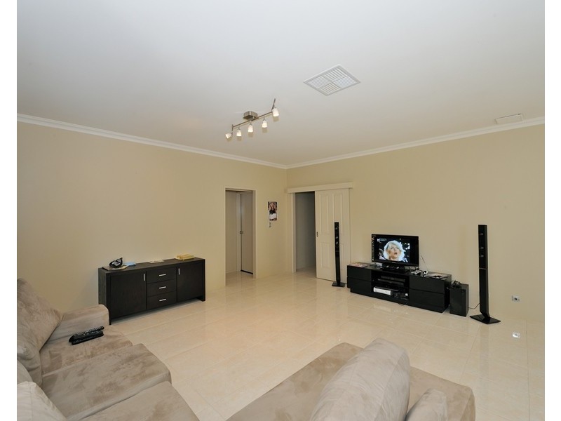 27 Berryman Tce, Baldivis WA 6171