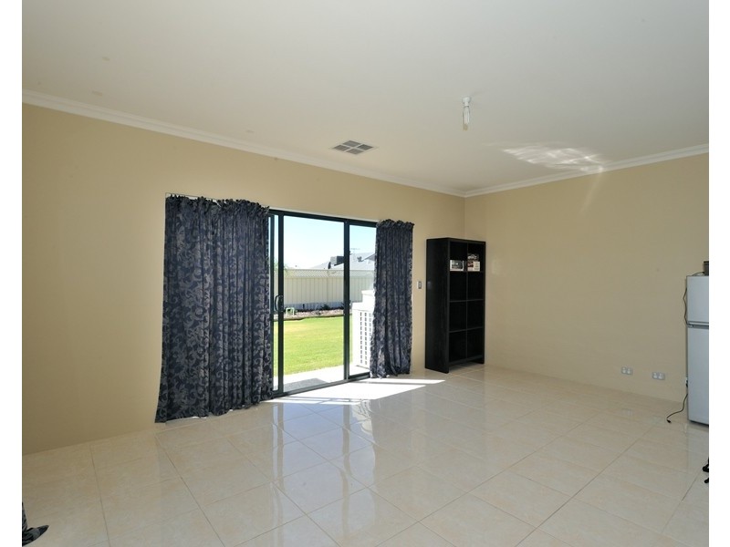 27 Berryman Tce, Baldivis WA 6171