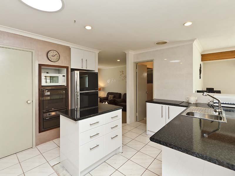 14 Bounty Court, Port Kennedy WA 6172