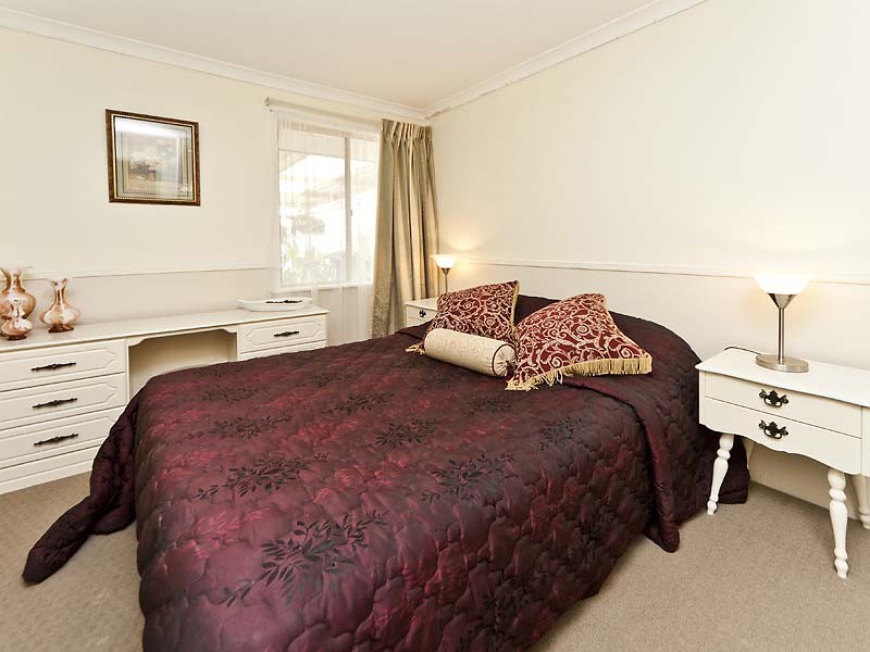 14 Bounty Court, Port Kennedy WA 6172