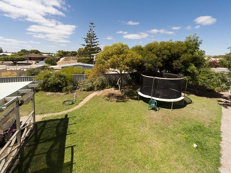4 Indiana Parade, Singleton WA 6175