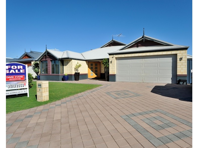 4 TAMARAMA STREET, Secret Harbour WA 6173