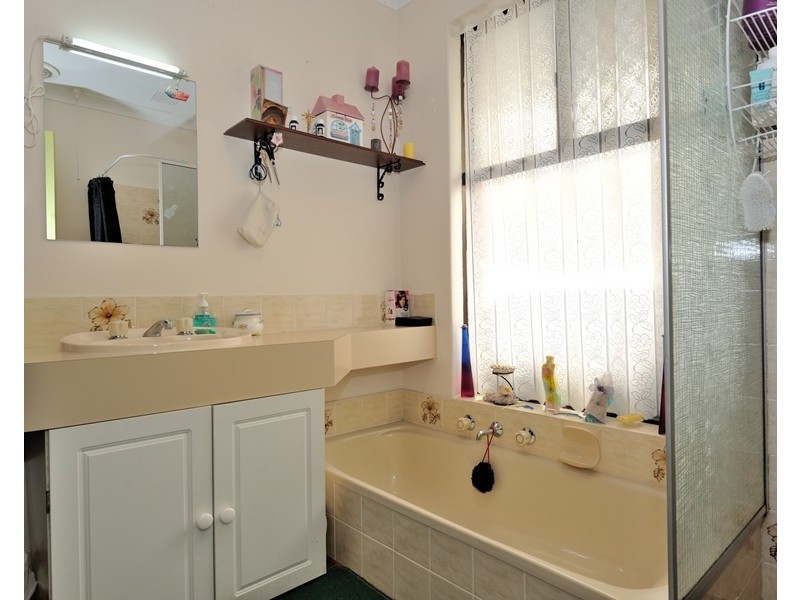 7 Corella Place, Cooloongup WA 6168