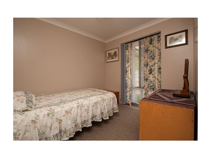 18 Clint Way, Calista WA 6167