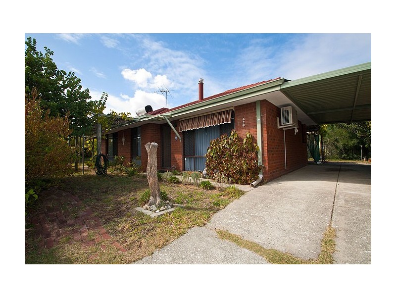 18 Clint Way, Calista WA 6167