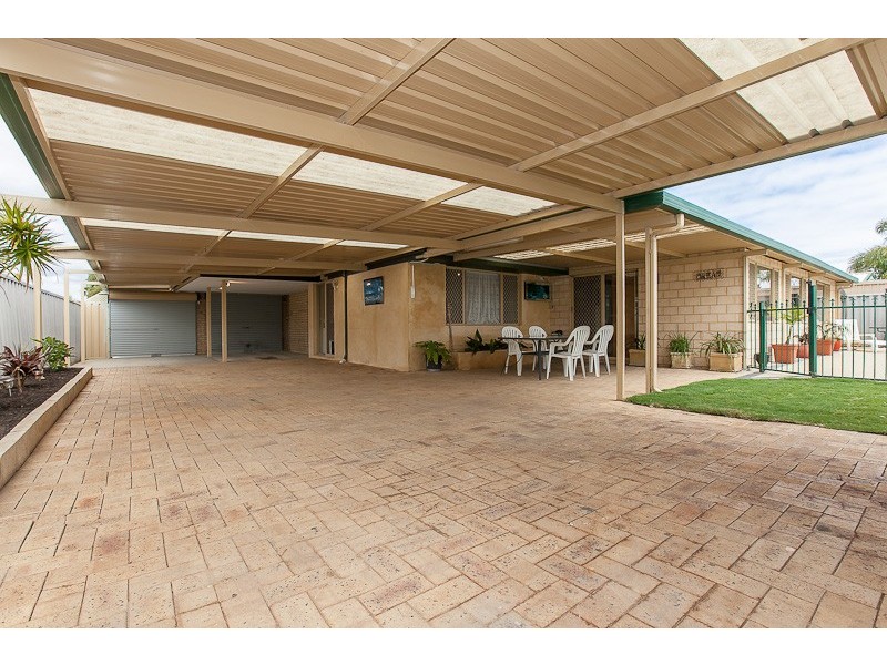 6 Maitland Close, Cooloongup WA 6168