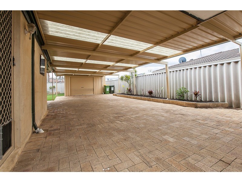 6 Maitland Close, Cooloongup WA 6168