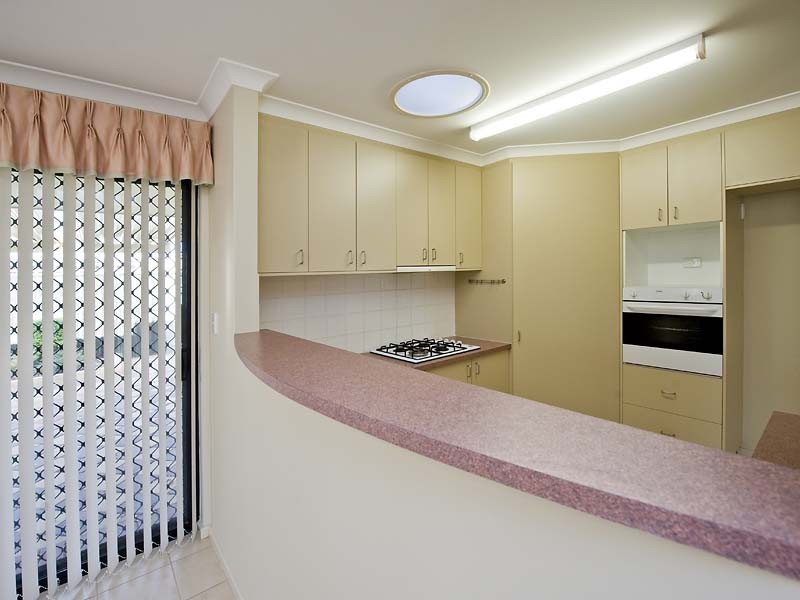 9/24 Royal Palm Drive, Warnbro WA 6169