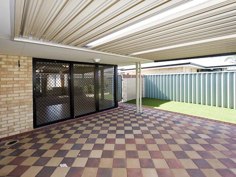 9/24 Royal Palm Drive, Warnbro WA 6169