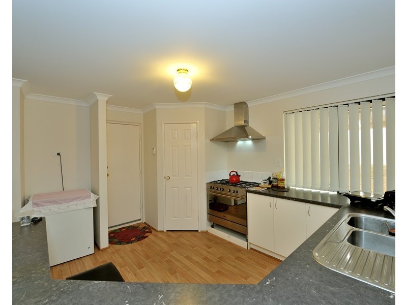 6 Herbert Mndr, Baldivis WA 6171