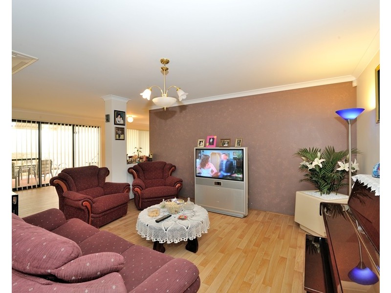 6 Herbert Mndr, Baldivis WA 6171