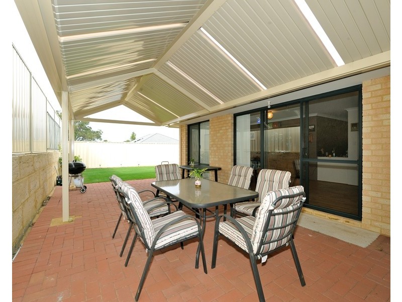 6 Herbert Mndr, Baldivis WA 6171